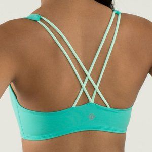 NWOT Lululemon Free to Be Bra